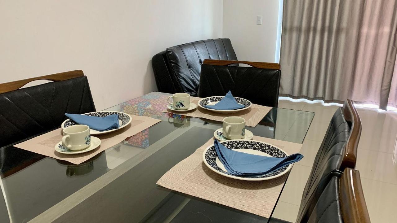 Residencial Natalia Apartment Бомбиняс Екстериор снимка
