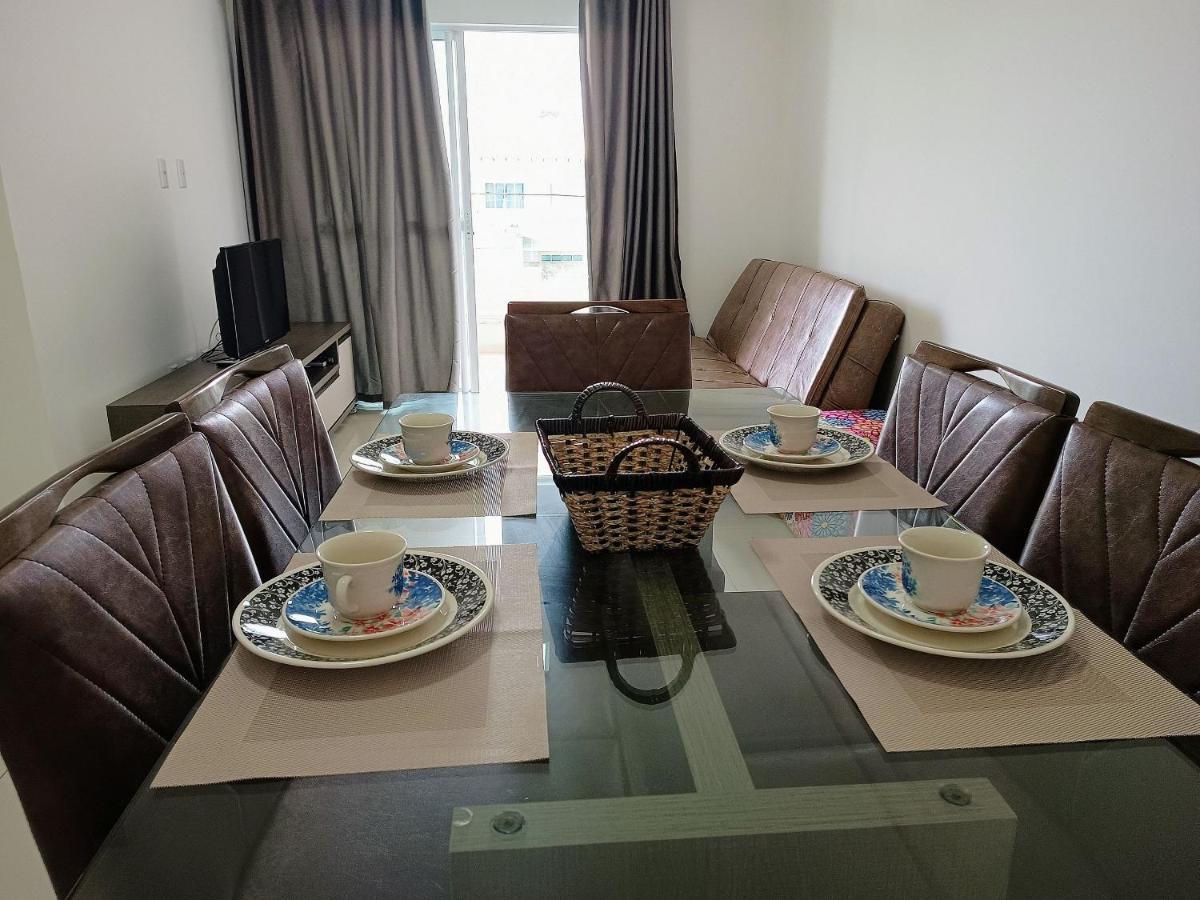 Residencial Natalia Apartment Бомбиняс Екстериор снимка
